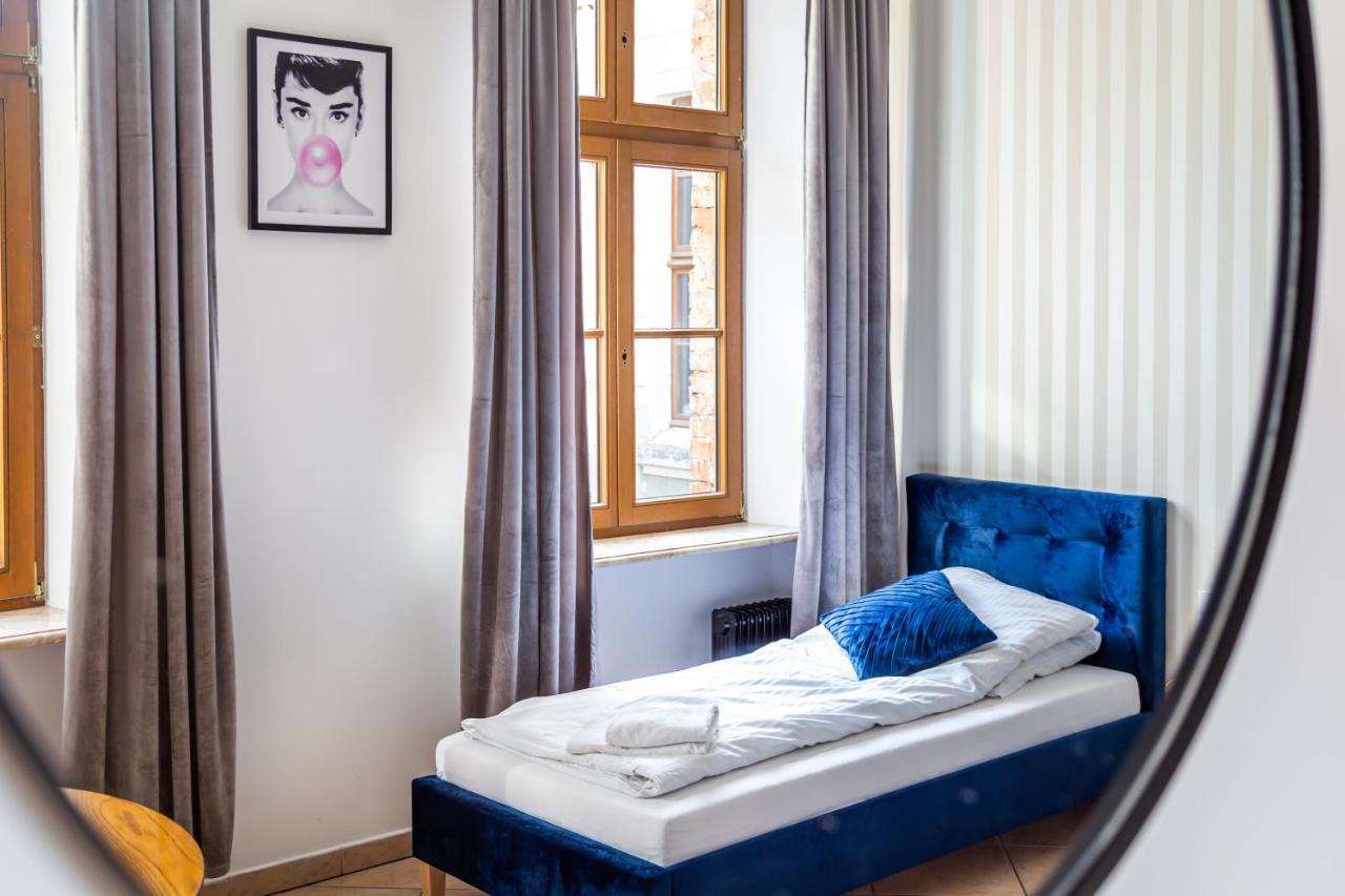 Palac Jablonowo Bed and Breakfast Ujście Exterior foto